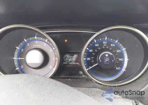 2011 Hyundai Sonata Limited z USA, uszkodzony, nr VIN 5NPEC4AC2BH204897